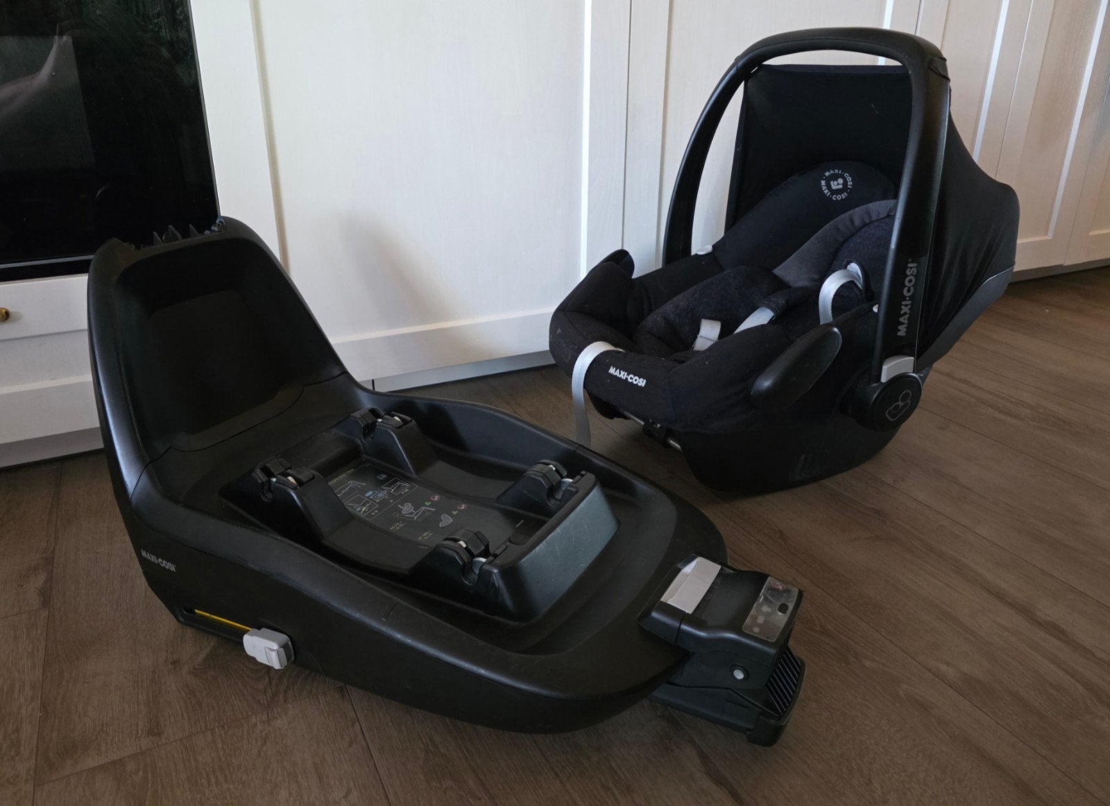 Maxi-Cosi baby maxicosi autostoel met Isofix base, Ophalen, Gebruikt, Isofix, 0 t/m 13 kg