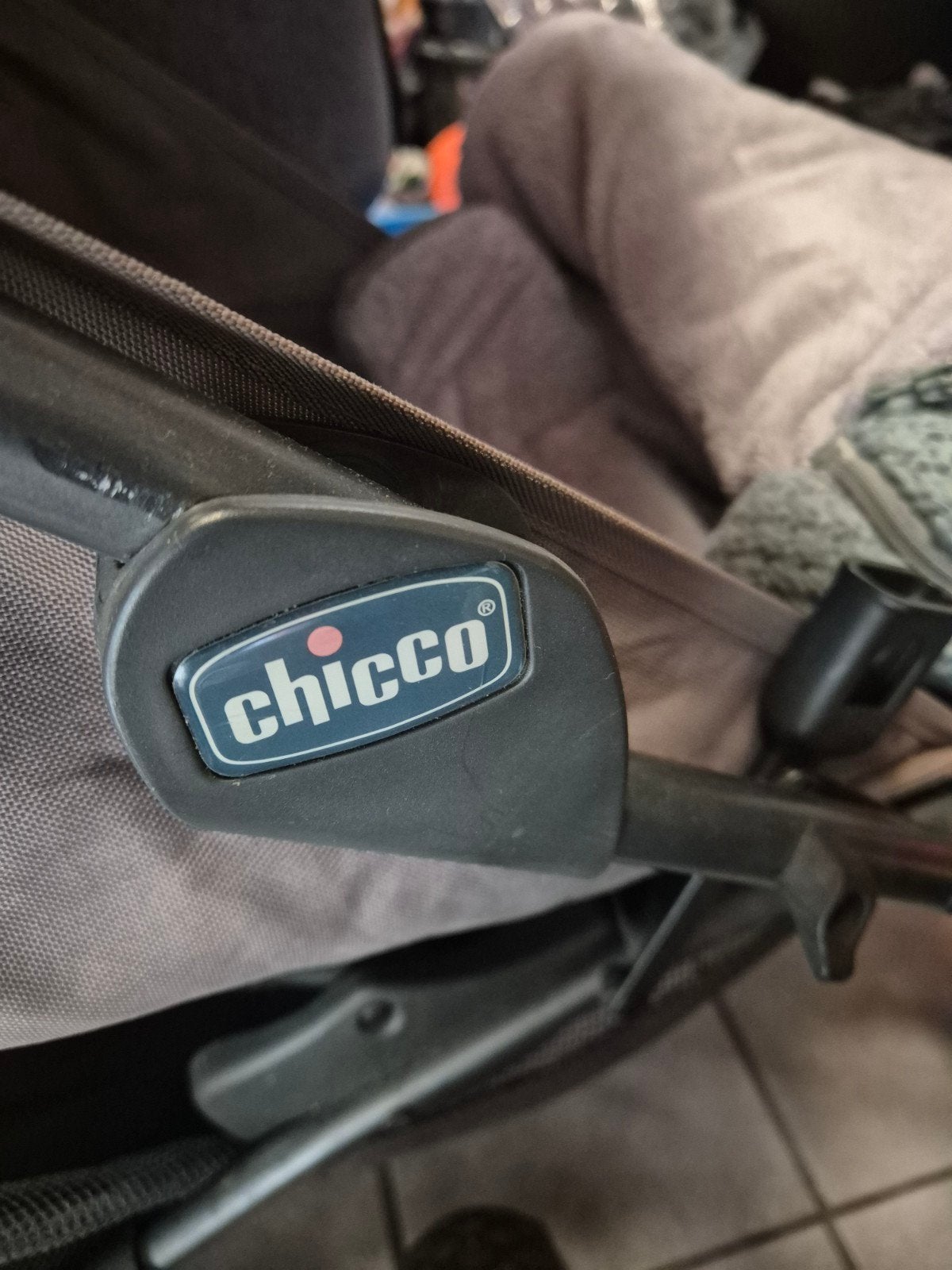 Chicco Liteway buggy - Compact en comfortabel, Kinderen en Baby's, Buggy's, Ophalen, Zonnekap