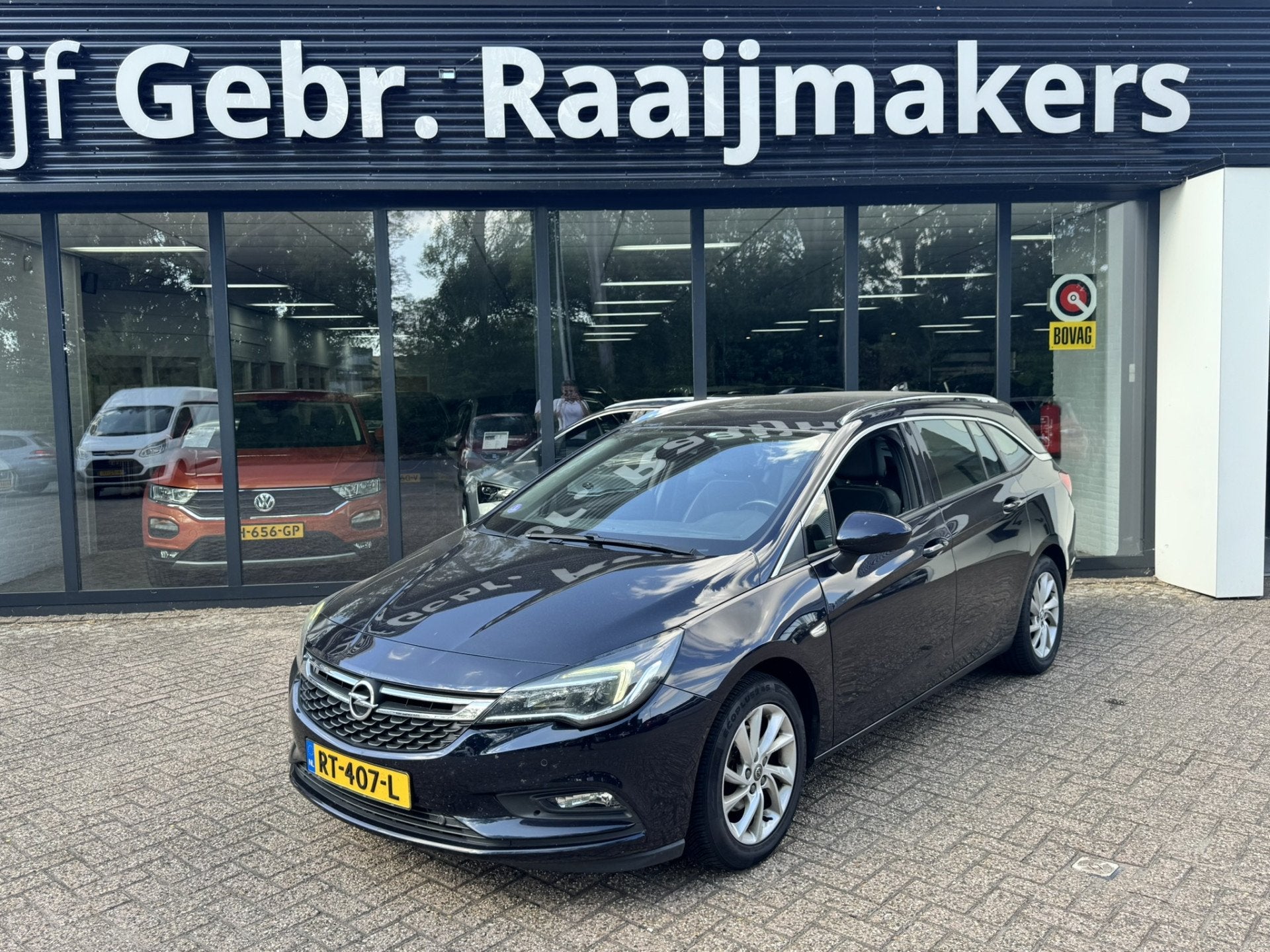 Opel Astra Sports Tourer 1.0 Business+ *Navigatie*ECC*Panora, Voorwielaandrijving, Gebruikt, Euro 6, 1178 kg