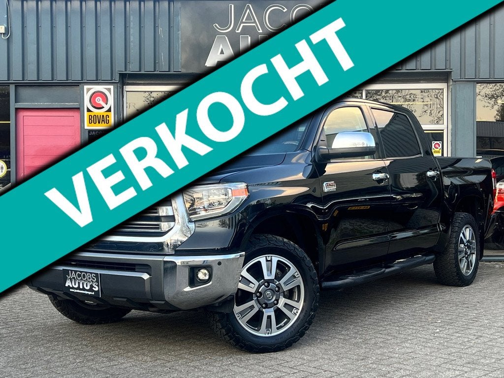 Toyota Tundra 5.7 V8 Double Cab 4x4 1794 edition, Auto's, Automaat, 2707 kg, Zwart, Vierwielaandrijving