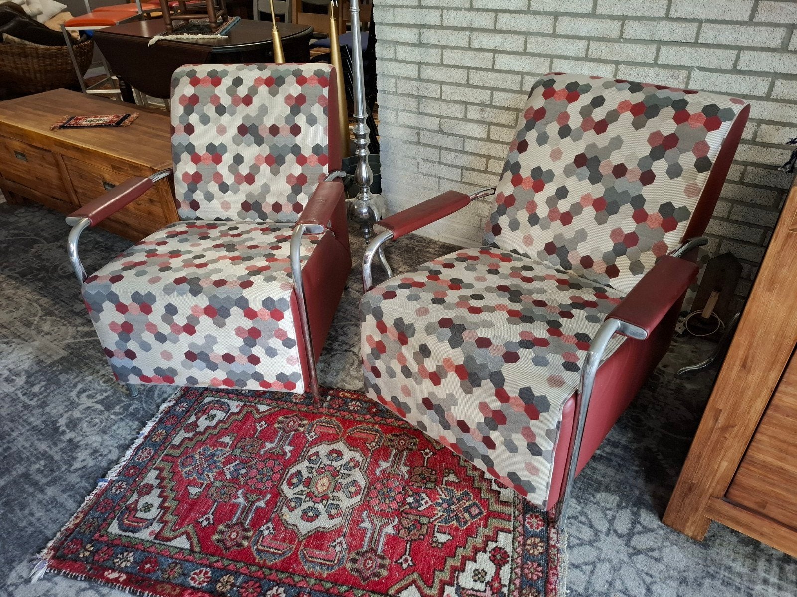 Zeker mooie Retro Fauteuil set van 2 Izgst. kijk omschr
Deze, Ophalen, Gebruikt, 75 tot 100 cm, 50 tot 75 cm