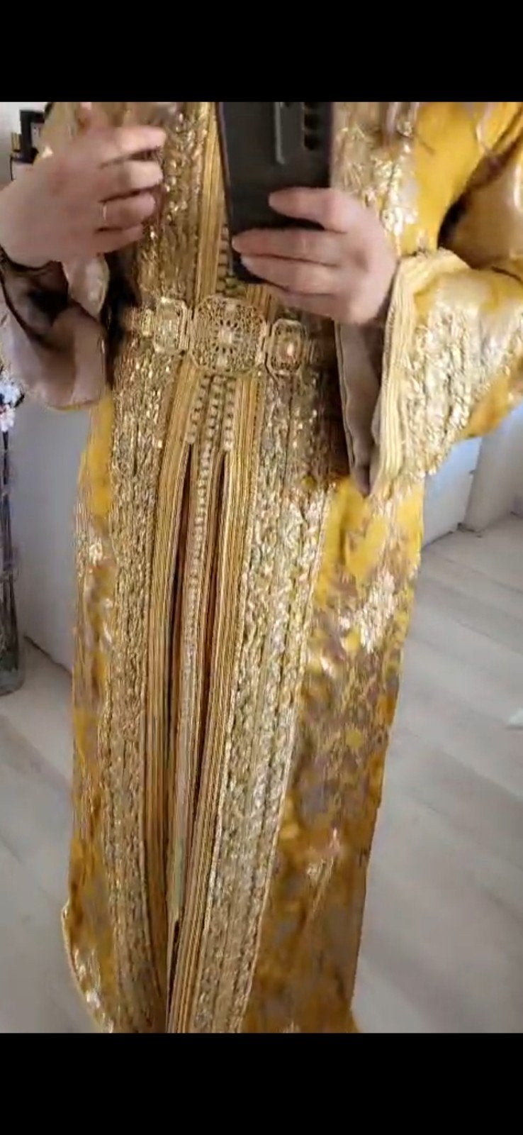 Gouden Marokkaanse Kaftan met Rijk Borduurwerk, Kleding | Dames, Maat 38/40 (M), Overige typen, Ophalen of Verzenden, Goud