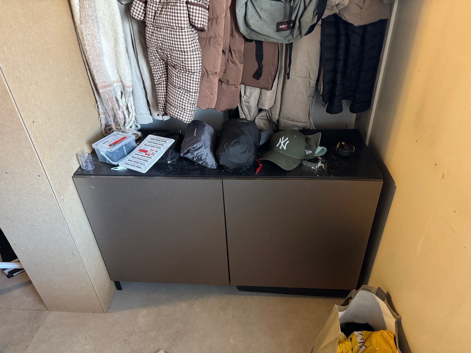 Ikea Besta meubel, Ophalen, Gebruikt