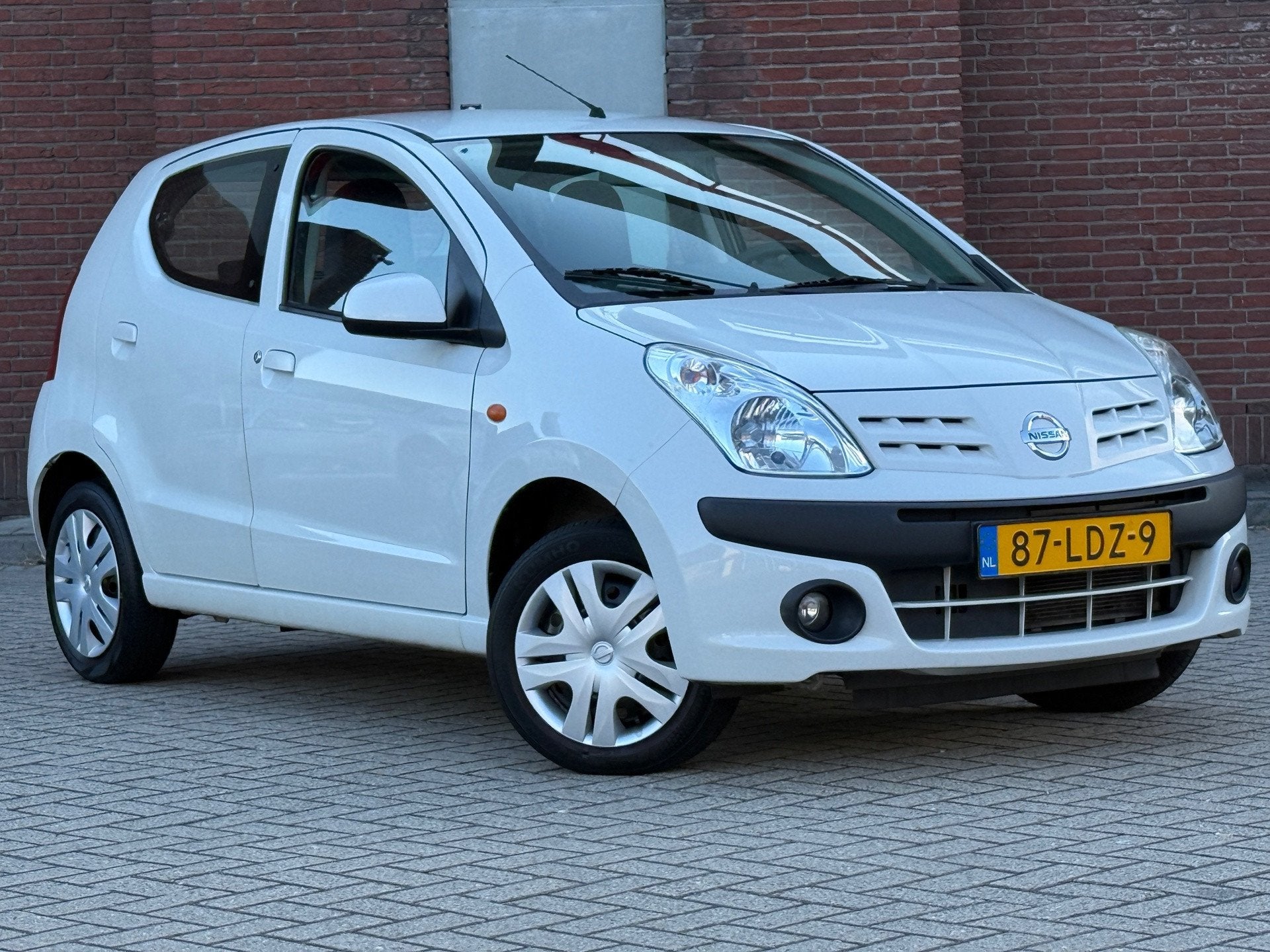 Nissan Pixo 1.0 Acenta|AUTOMAAT|AIRCO|ELKT.RAMEN|GOED-ONDERH, Auto's, Nissan, Euro 5, Gebruikt, 4 stoelen, Origineel Nederlands