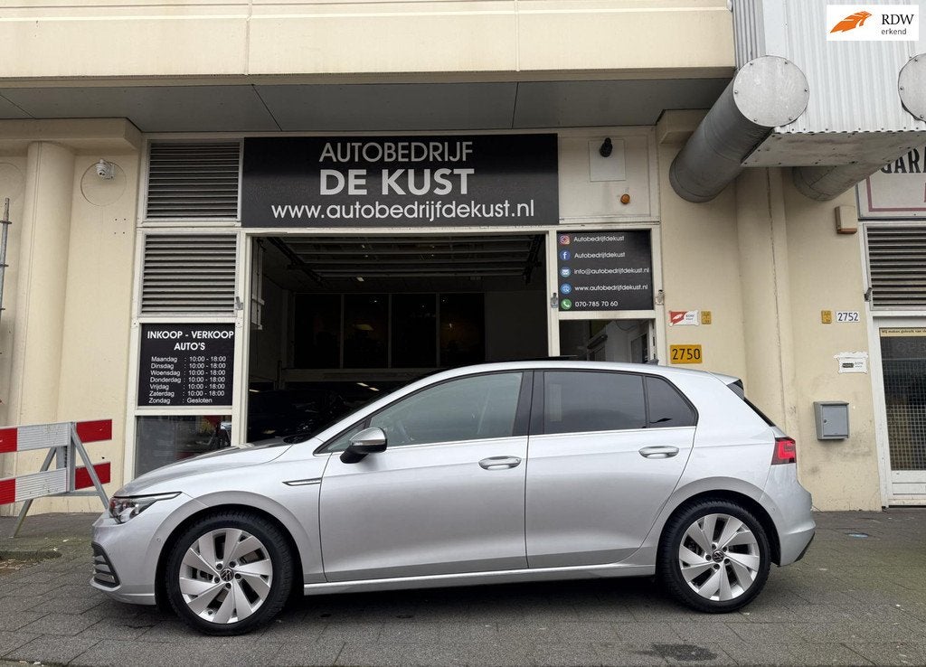 Volkswagen GOLF 1.5 eTSI DSG 2021 Pano IQ-Drive Cam, 4 cilinders, 150 pk, Bedrijf, 1500 kg