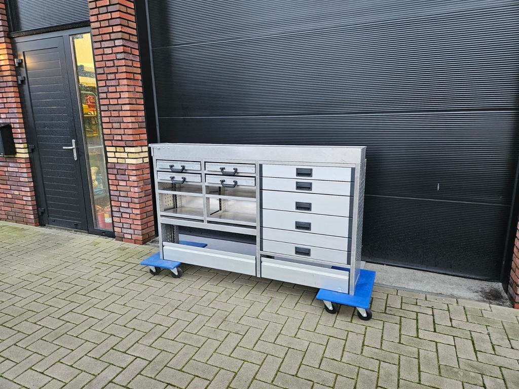 Aluca bedrijfswagen inrichting bedrijfswageninrichting, Ophalen