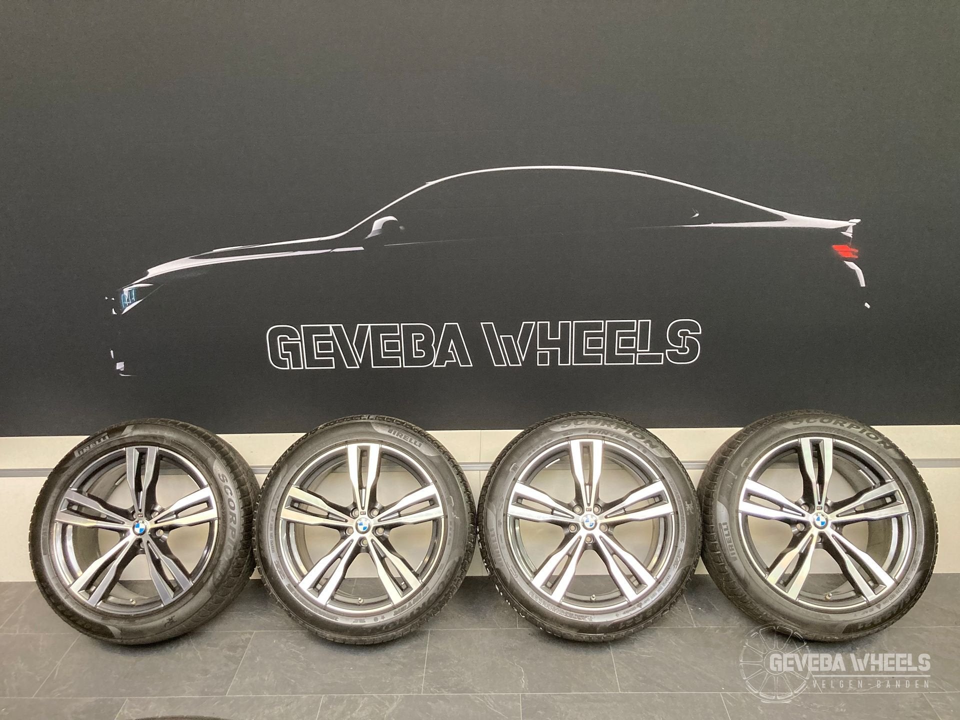 21” originele BMW X7 G07 velgen + winterbanden 754M 8074220, Auto-onderdelen, Banden en Velgen, Gebruikt, -, 285 mm, -