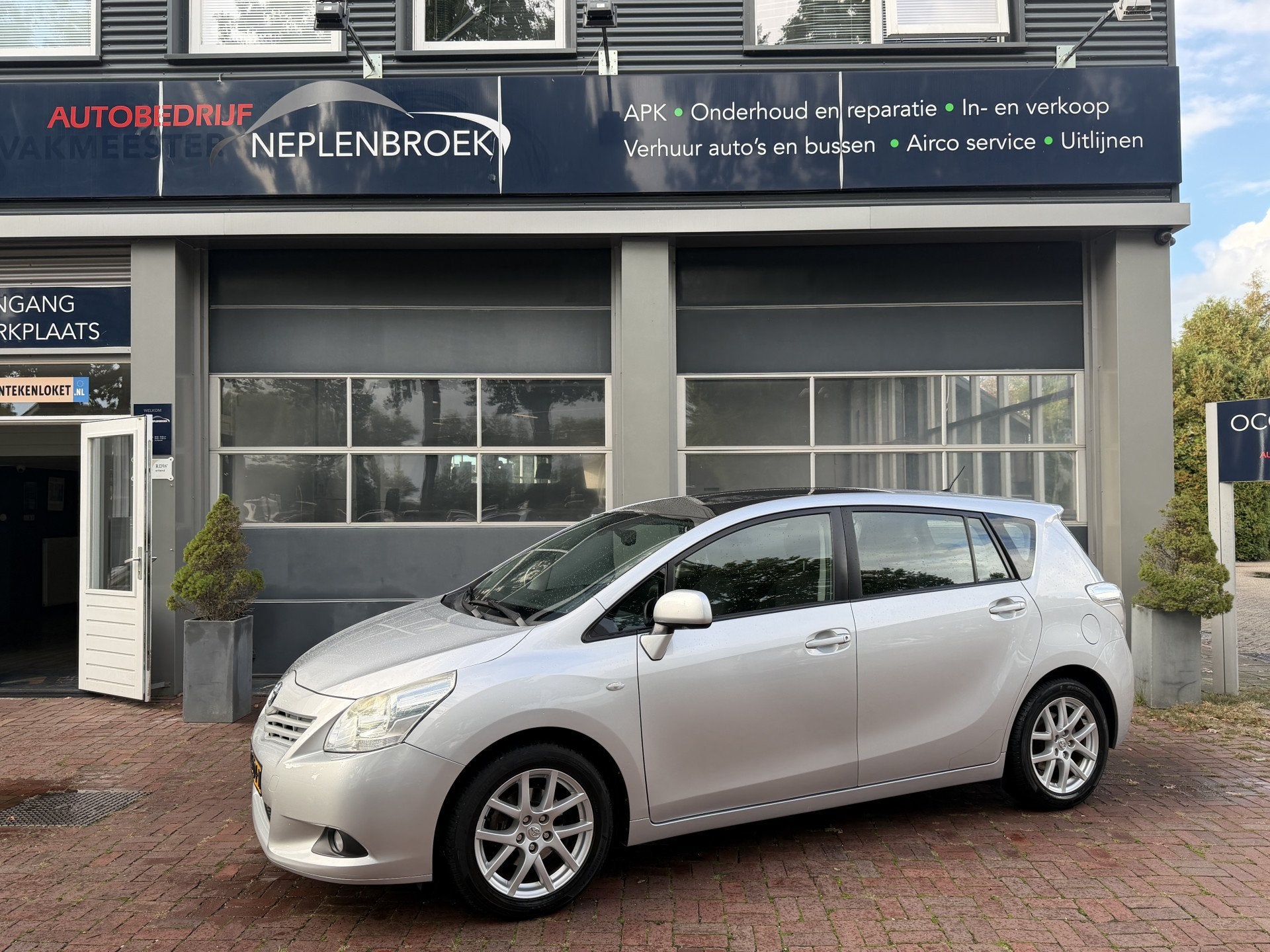 Toyota Verso 1.8 VVT-i Aspiration 7p. Bj 2009 Dealer onderho, Auto's, Dealer onderhouden, Gebruikt, 4 cilinders, 7 stoelen