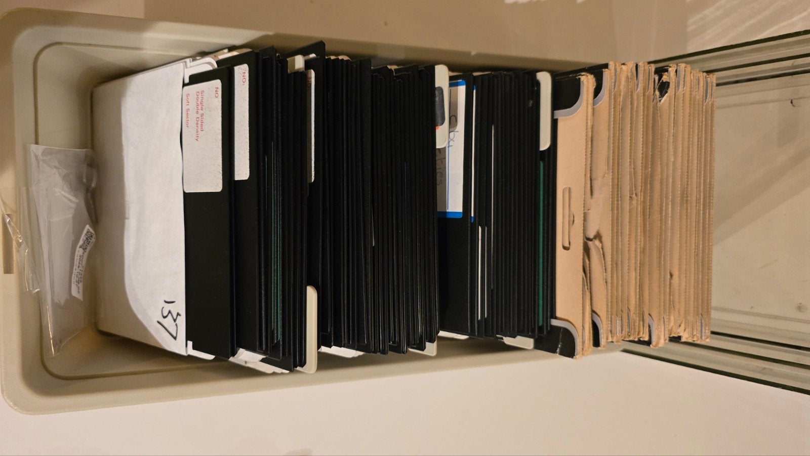 80 stuks C64 diskettes met games 5,25", Computers en Software, Vintage Computers, Ophalen of Verzenden, Commodore 64