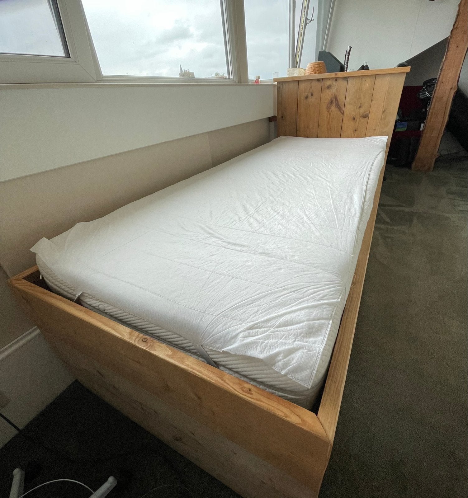 Stevig steigerhouten bedframe met lattenbodem, Ophalen, Gebruikt, 90 cm, Eenpersoons