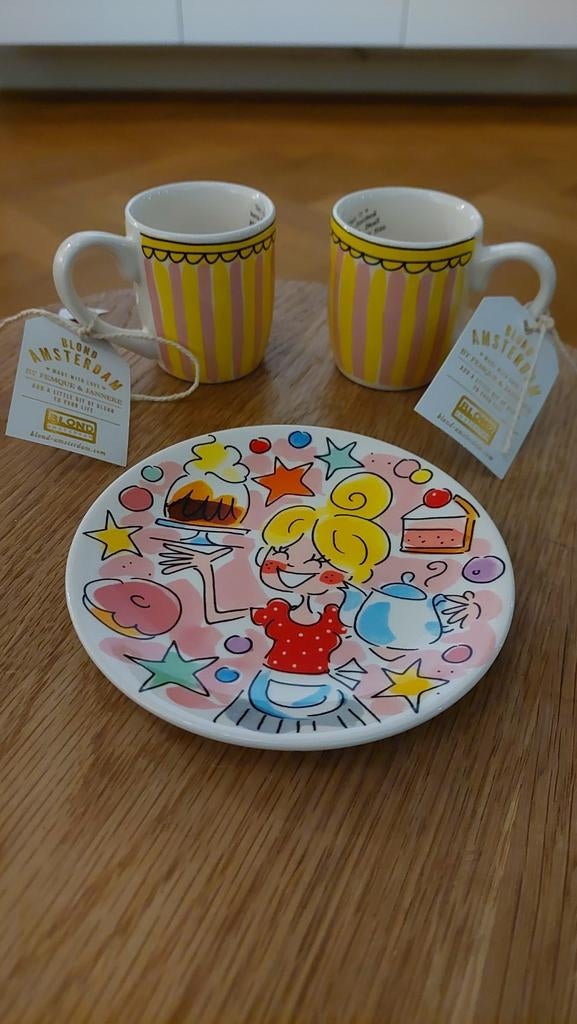 Blond Amsterdam Petit Four Girl set - Nieuw!, Blond Amsterdam, Nieuw, Ophalen of Verzenden, Kop(pen) en/of Schotel(s)