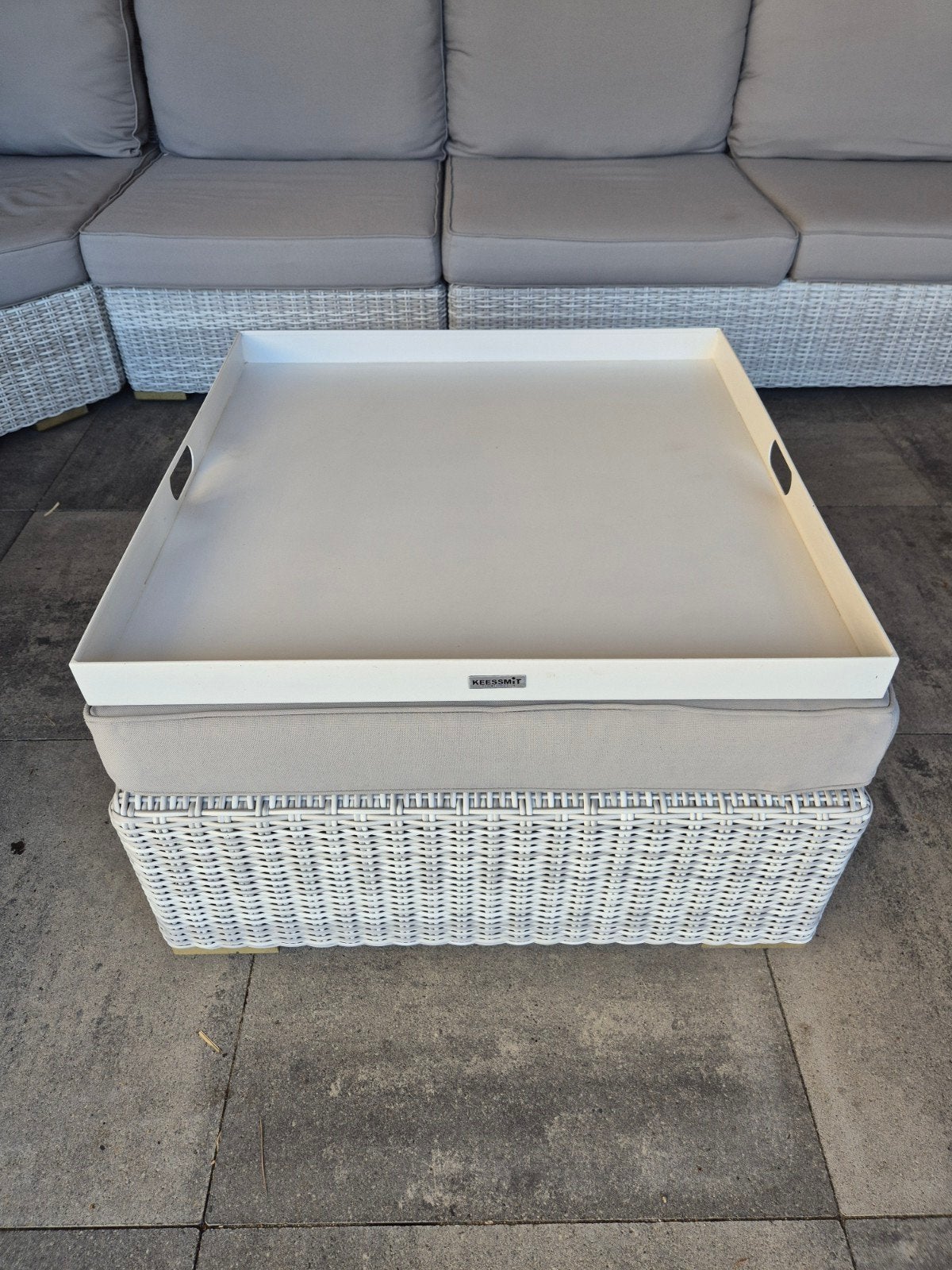 Tafel en/of voetenbank voor bij zithoek / loungeset, Ophalen, Gebruikt, Vierkant