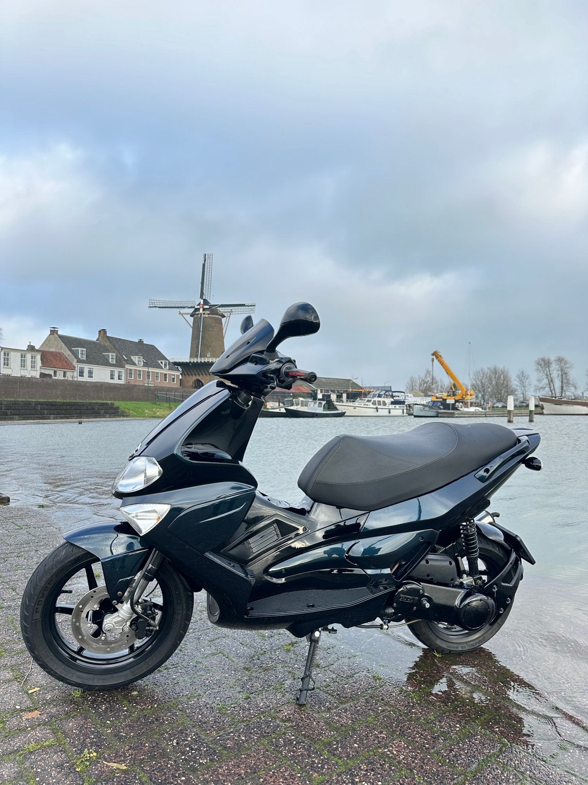 Gilera Runner RST, Ophalen of Verzenden, Gebruikt, Maximaal 45 km/u, Benzine