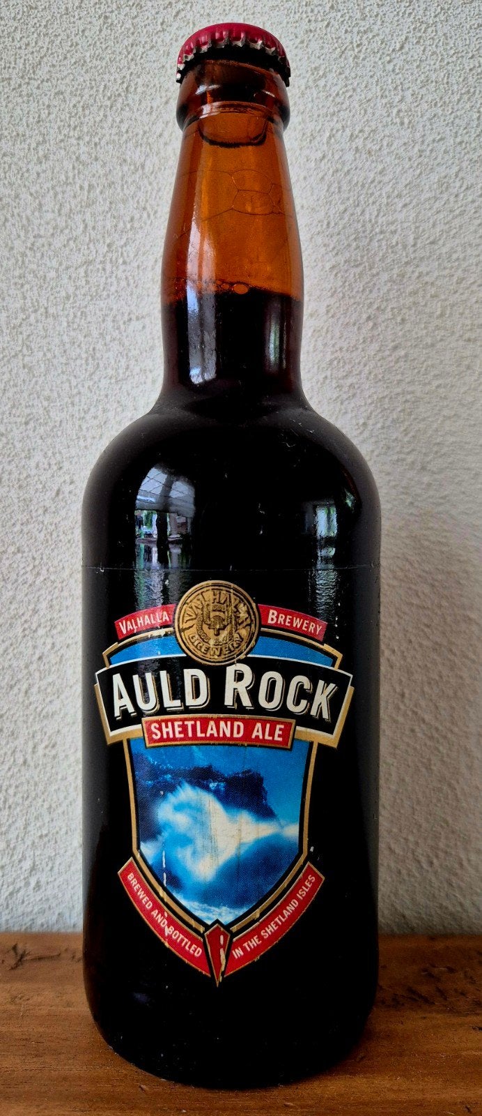 2002 fles Auld Rock SHETLAND ALE 0,5ltr WALHALLA Brewery., Verzamelen, Ophalen of Verzenden, Zo goed als nieuw, Flesje(s), Overige merken