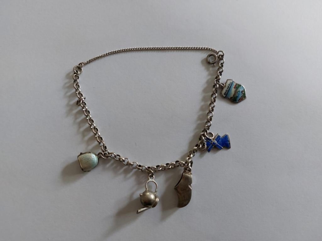 Mooi zilveren bedel armband met bedels, Antiek en Kunst, Ophalen of Verzenden