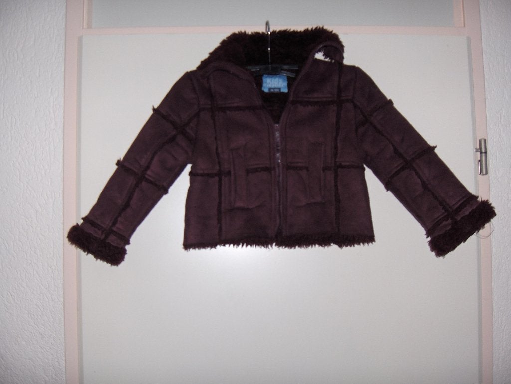 Warme paars 'suede' winter jas KIDS TWINKEL 98 prima staat, Kids Twinkel, Gebruikt, Meisje, Ophalen of Verzenden