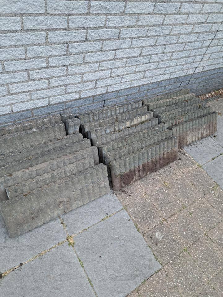 Gratis palissade banden, Ophalen, Gebruikt, Blok, 25 cm of meer