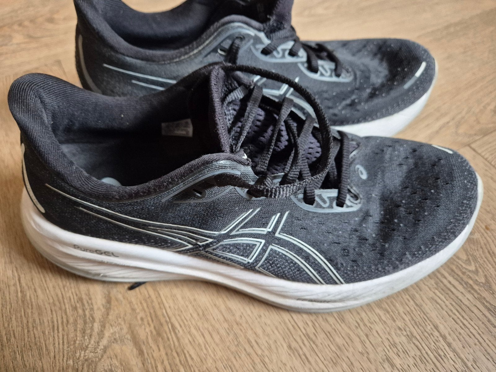 ASICS Cumulus 26  - Zwart - Maat 44, Zwart, Ophalen of Verzenden, ASICS, Sneakers of Gympen