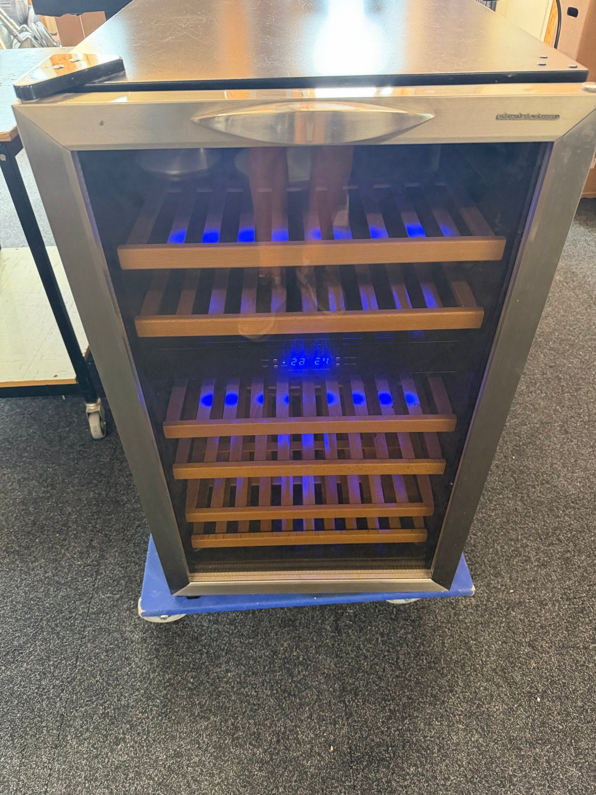 Wijnkoeler Schreuder & Waterman 83x50x60 cm, Ophalen, Minder dan 85 cm, 100 tot 150 liter, 45 tot 60 cm