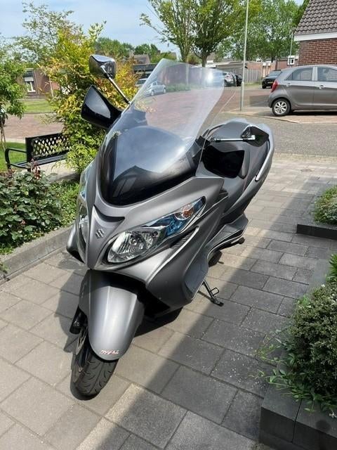 suzuki Burgmann 400 ABS, Motoren, Motoren | Suzuki, Particulier, Scooter, 12 t/m 35 kW, 1 cilinder, ABS, Automaat, Gebruikt, Ophalen