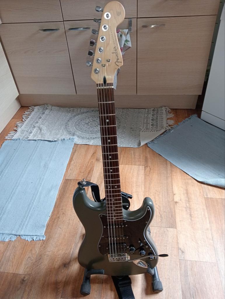 Stratocater HSS, Muziek en Instrumenten, Snaarinstrumenten | Gitaren | Elektrisch, Ophalen, Zo goed als nieuw, Solid body, Overige merken