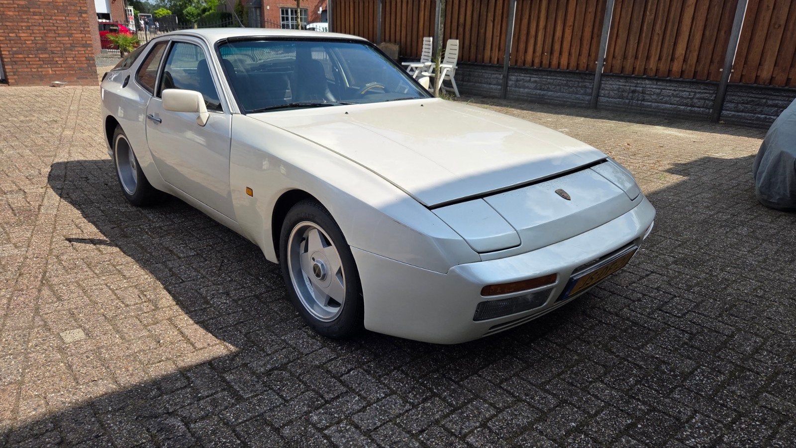 Porsche 924 2.0 Coupe 1976 Wit Borbet velgen bodykit, 125 pk, 4 cilinders, 1984 cc, Wit