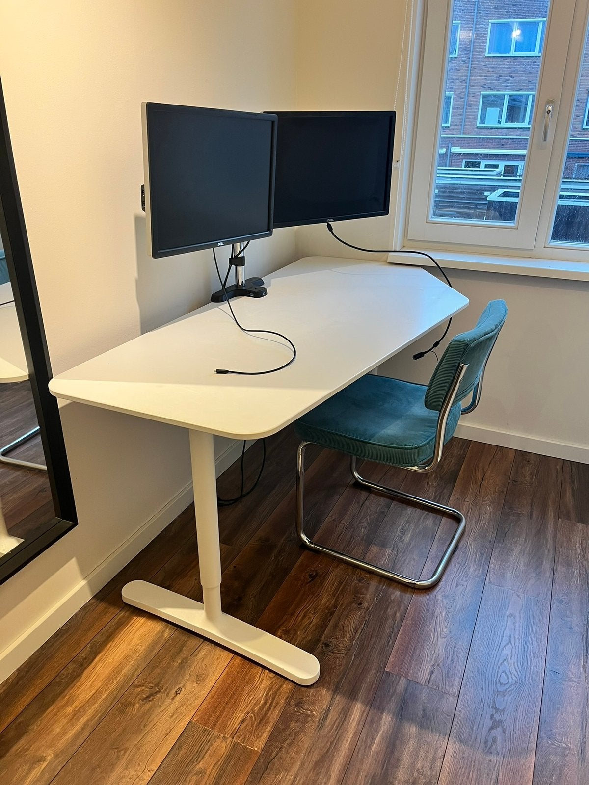 IKEA bekant, Huis en Inrichting, Bureaus, Ophalen, 160 cm, In hoogte verstelbaar, Zo goed als nieuw