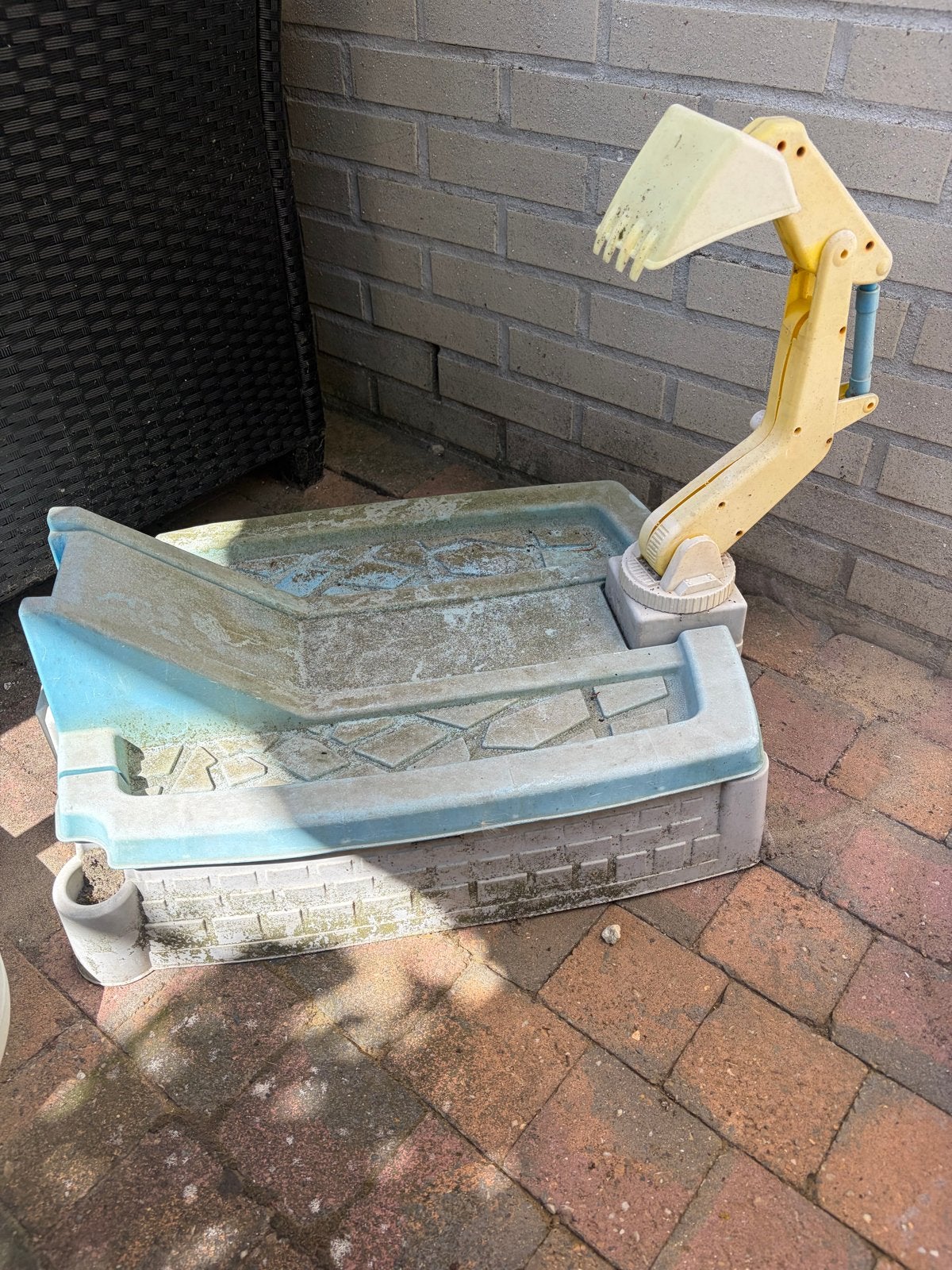 Zand- en watertafel met graafmachine uitklapbaar, Ophalen, Gebruikt