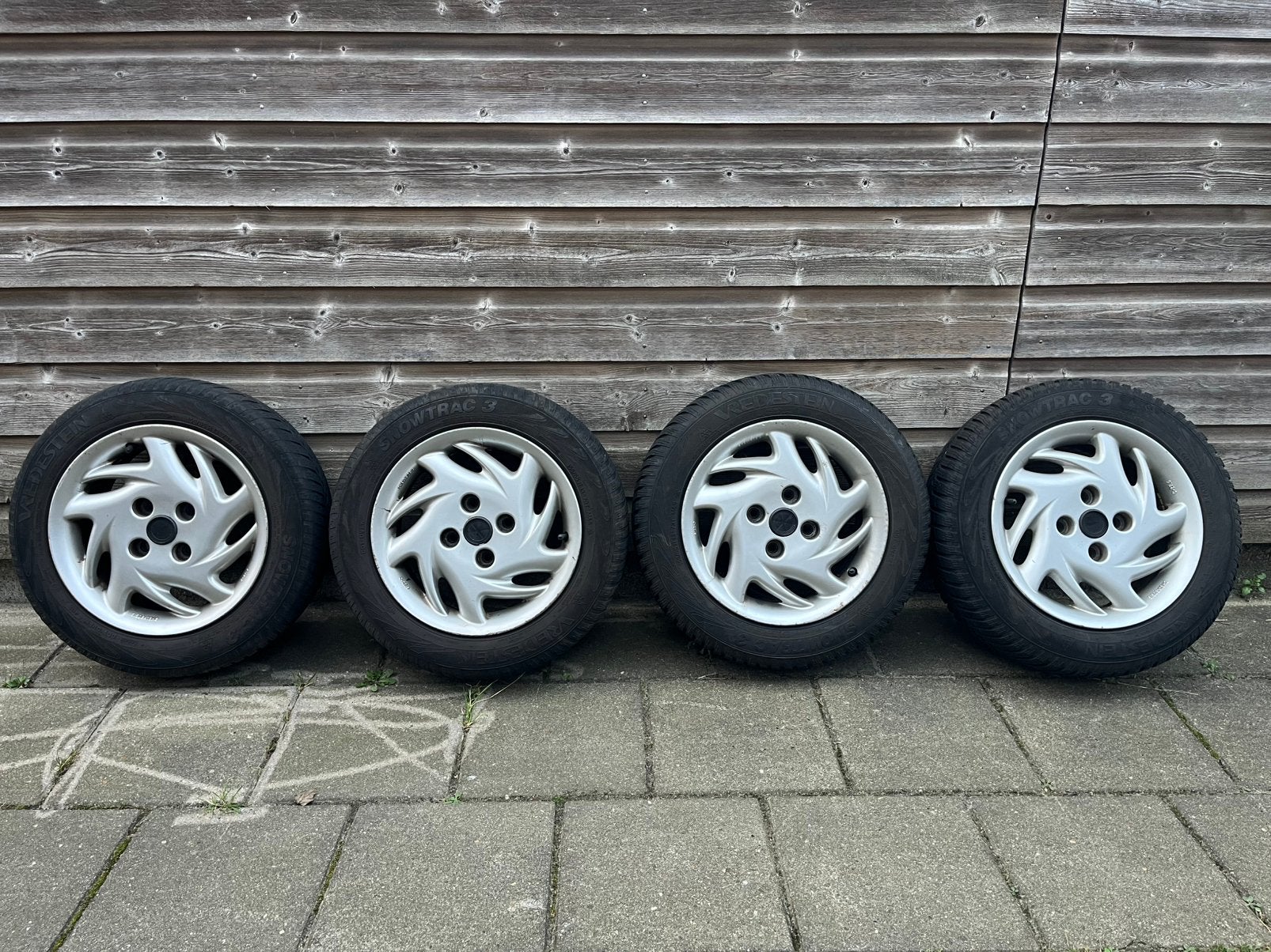 13” Speedline velgen Vredestein Snowtrac voor Fiat + Ford Ka, Auto-onderdelen, Ophalen, 155 mm, 13 inch, Winterbanden
