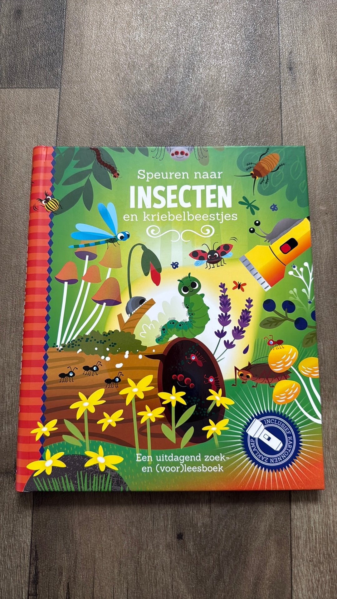 Boek speuren naar insecten en kriebelbeestjes (nieuw), Ophalen of Verzenden, Nieuw, Fictie algemeen