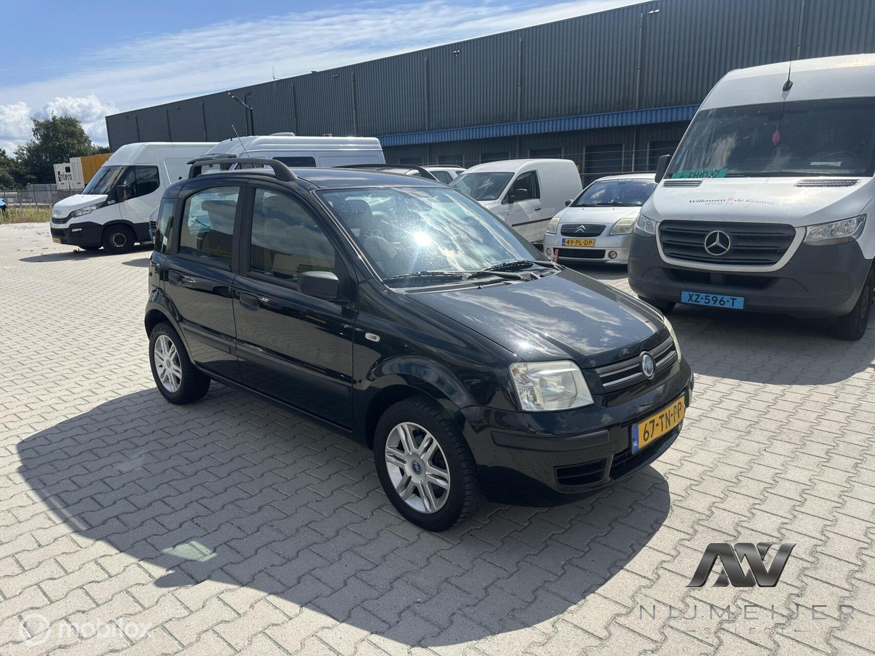 Fiat Panda 1.2 Dynamic CLIMA,APK,AIRCO,NAP,ROOKVRIJ, Voorwielaandrijving, Elektrische ramen, Gebruikt, Zwart