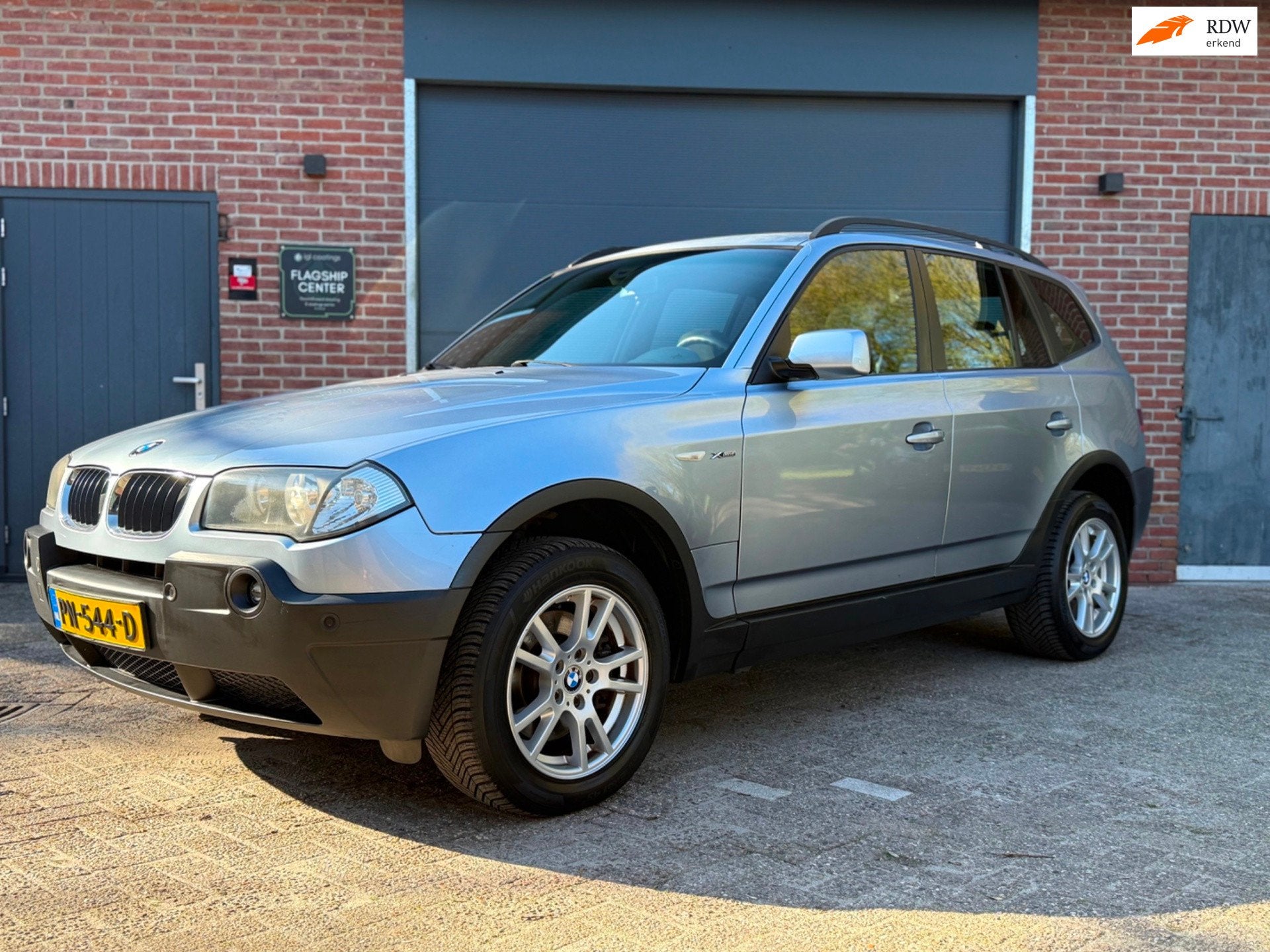 BMW X3 3.0i Automaat l Vol Opties l Inruilkoopje l Meeneempr, Auto's, BMW, Automaat, Gebruikt, Zwart, 2000 kg