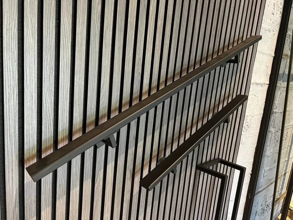 Nieuwe stalen trapleuning 200 cm – zwart – 50x20 mm, Ophalen of Verzenden, Zo goed als nieuw