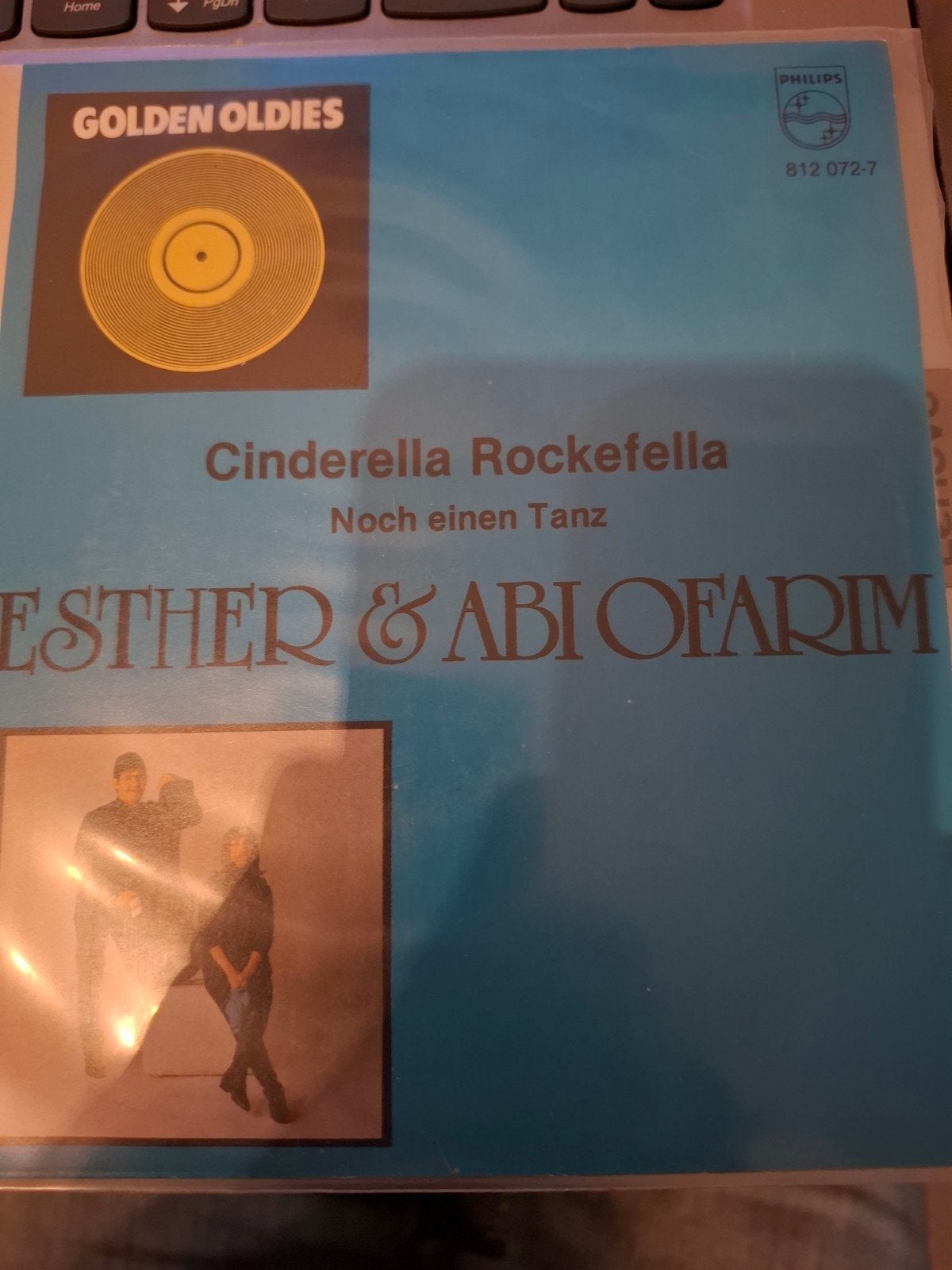 Esther & Abi Ofarim cinderella rockefella, Ophalen of Verzenden, Zo goed als nieuw, 7 inch, Pop