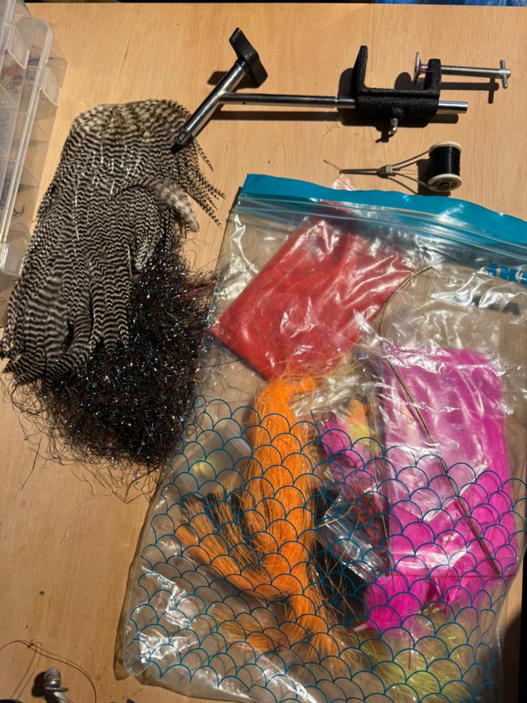 Vliegvis spullen - Bindmateriaal en gereedschap, Ophalen, Gebruikt, Overige typen