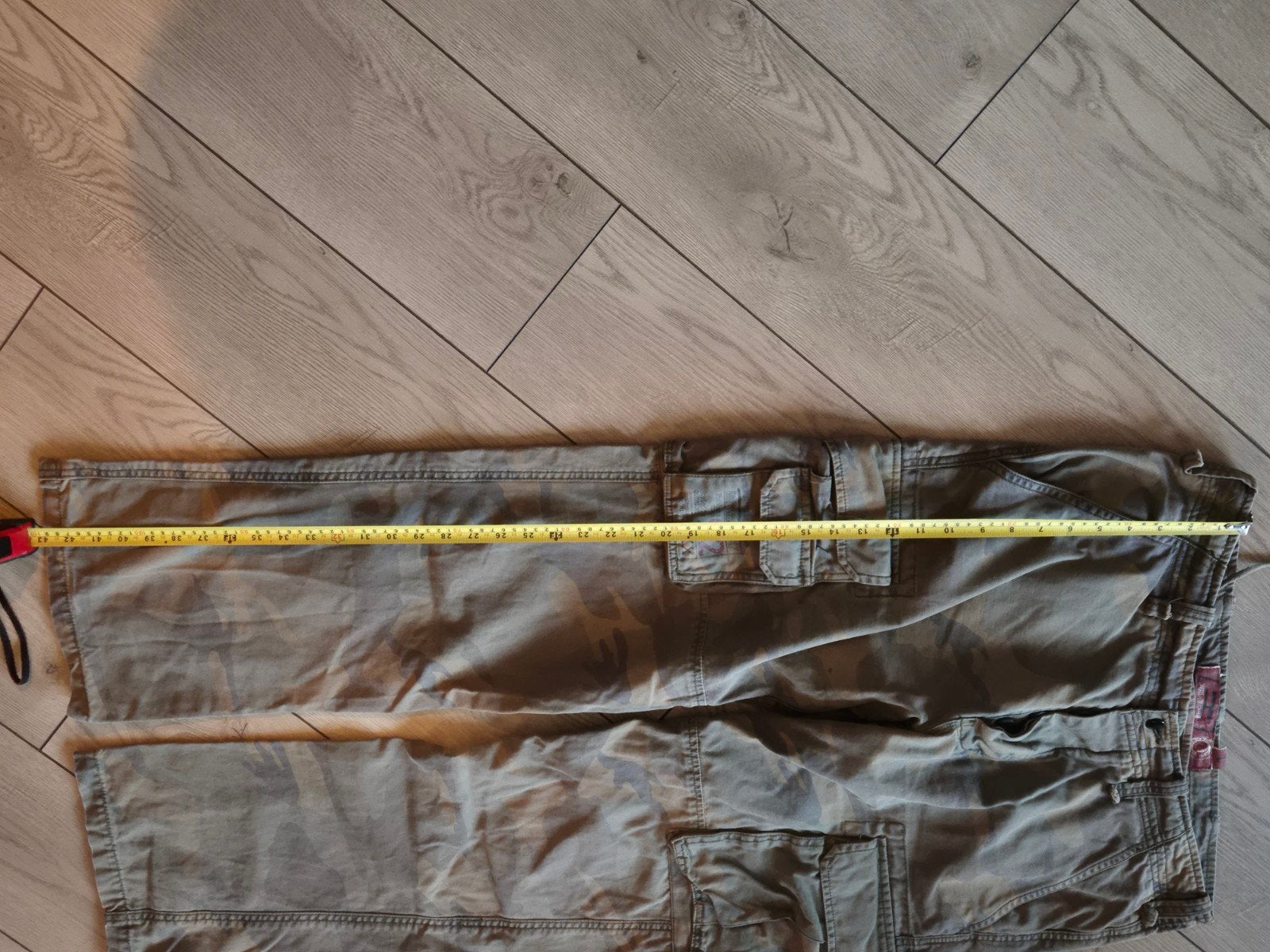 2 camouflage broeken, Kleding | Heren, Ophalen of Verzenden, Overige kleuren, W32 (confectie 46) of kleiner