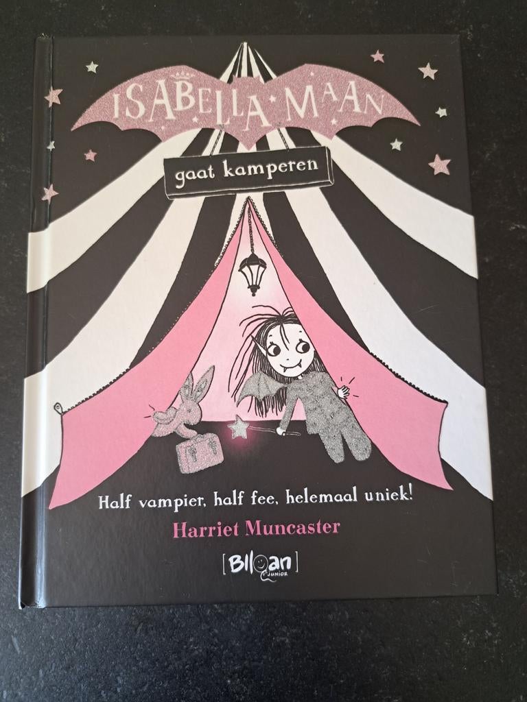 Harriet Muncaster - Isabella Maan gaat kamperen, Fictie algemeen, Harriet Muncaster, Ophalen, Gelezen