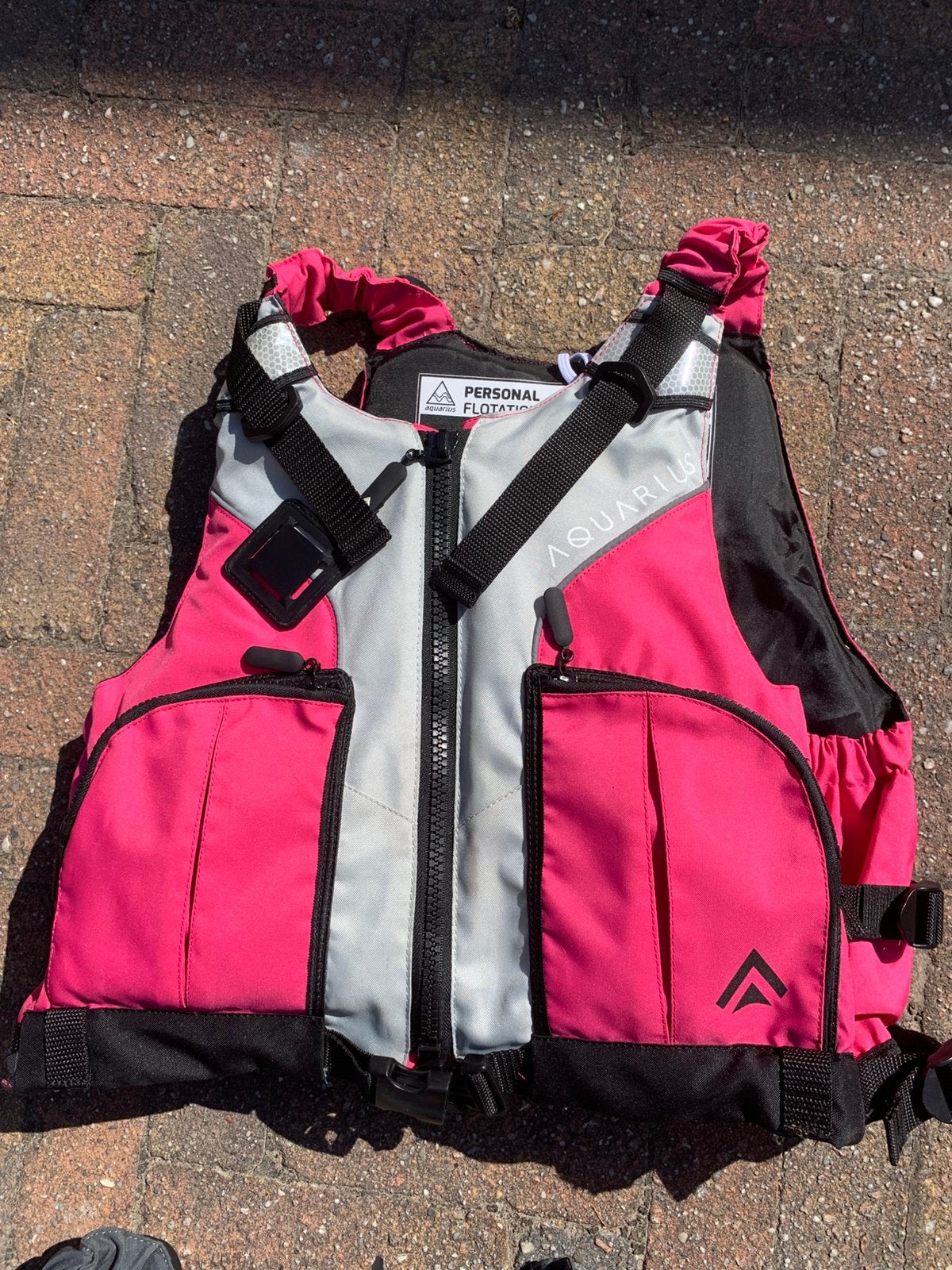 Zwemvest Aquarius MQ Pro, reddingsvest. Maat S/M, Ophalen, Zo goed als nieuw, Reddingsvest of Zwemvest