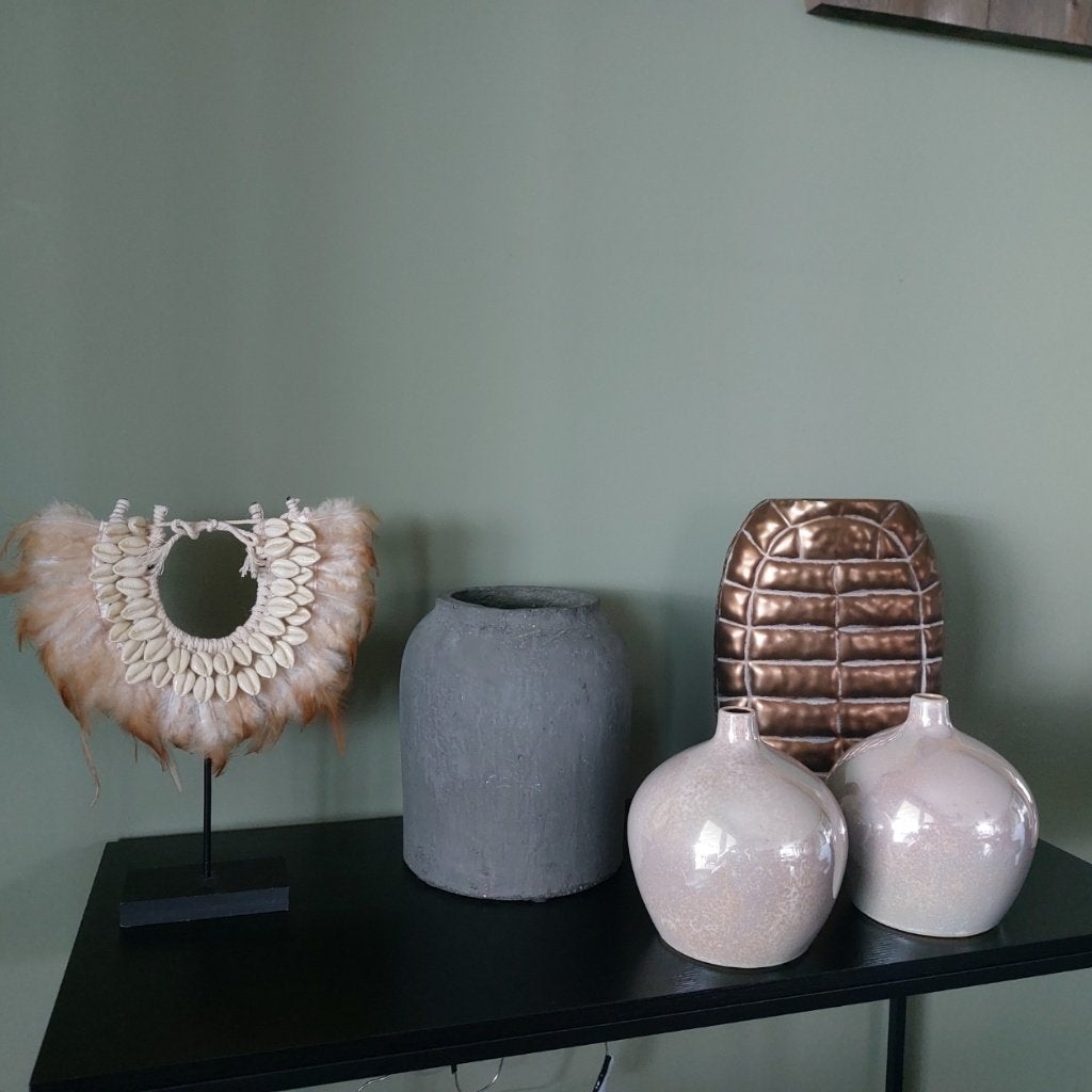 kruik pot, beige vaas ptmd, gouden vaas, schelp statief, Huis en Inrichting, Woonaccessoires | Vazen, Overige materialen, Overige kleuren
