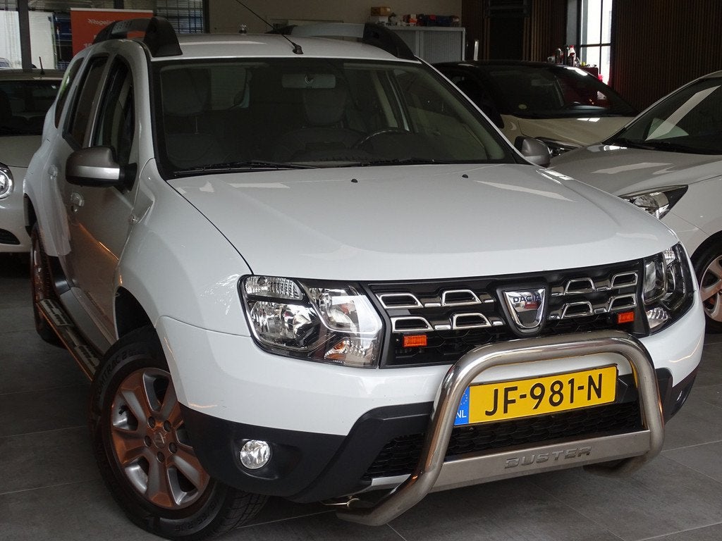 Dacia Duster 1.2 TCe 4x4 Prestige, Stof, Gebruikt, Duster, Wit