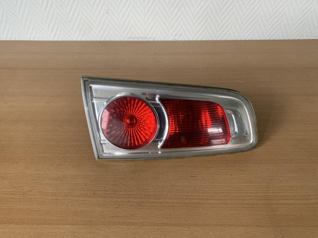 achterlicht achterklep links mazda 2 2005 - 2007 facelift, Auto-onderdelen, Verlichting, Gebruikt, -, -, Ophalen of Verzenden