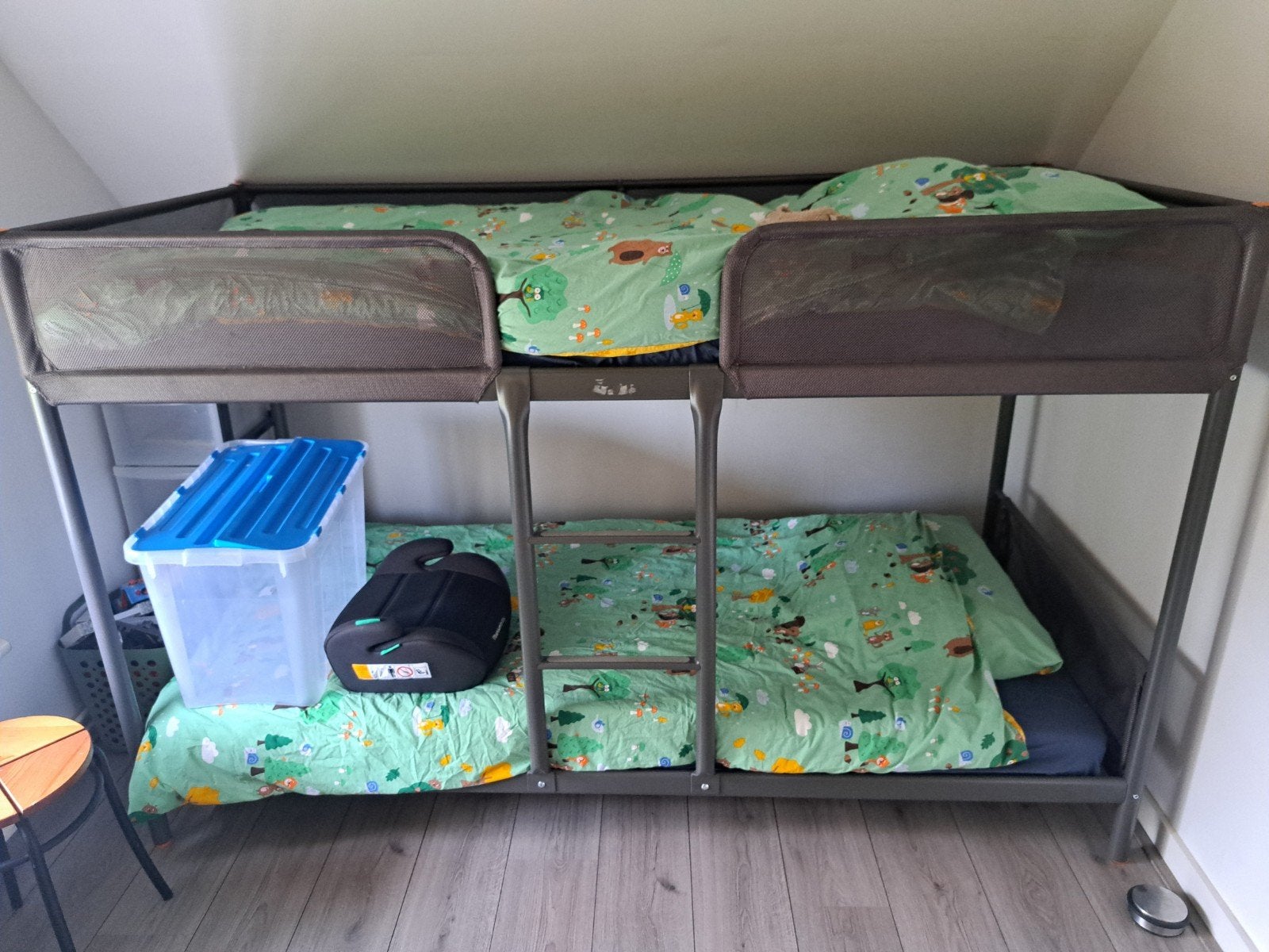 Stevig stapelbed met matrassen., Ophalen, 90 cm, 160 tot 180 cm, Tweepersoons