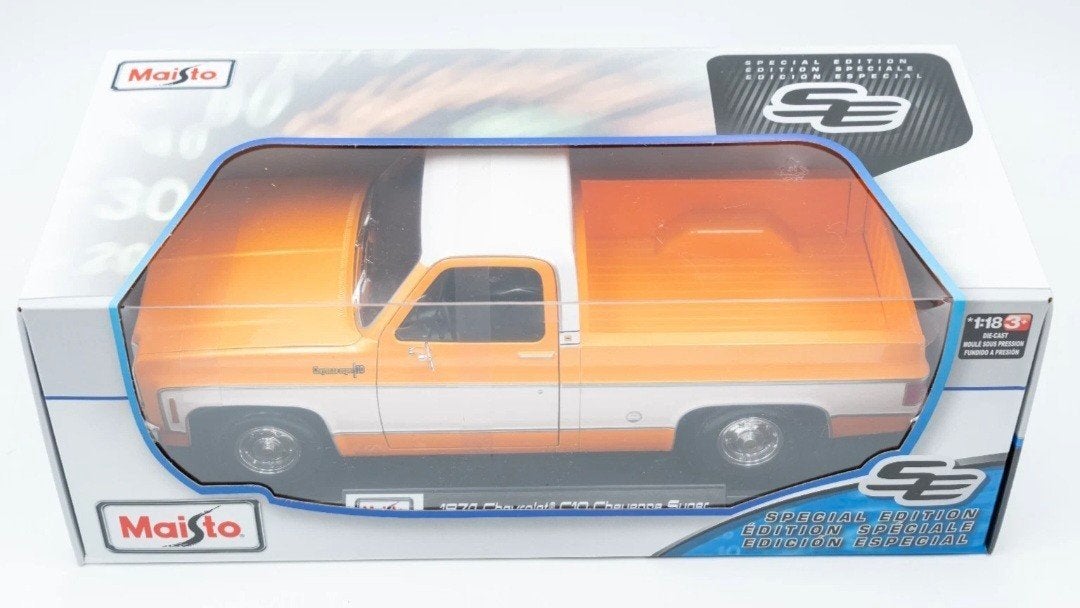 Maisto 1/18 Scale - 1974 Chevrolet C10 Cheyenne Super - Oran, Verzenden, Nieuw, Auto, Maisto