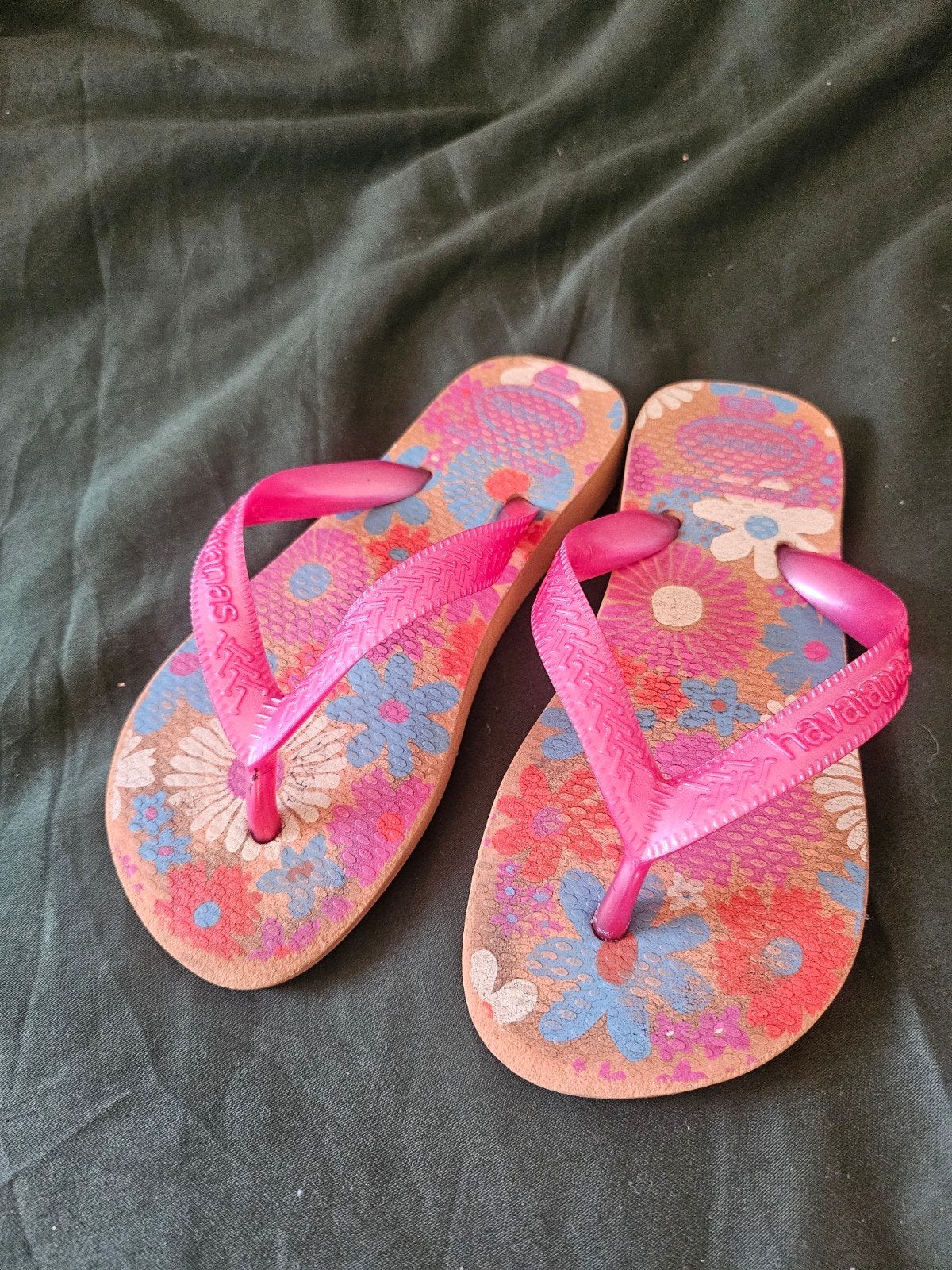 Havaianas slippers met bloemenprint, Slippers, Ophalen of Verzenden, Roze, Gedragen