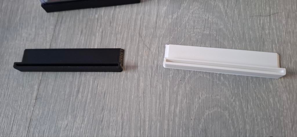 Standaard voor Pokémon kaarten - Zwart of Wit, Ophalen of Verzenden, Nieuw, Overige typen