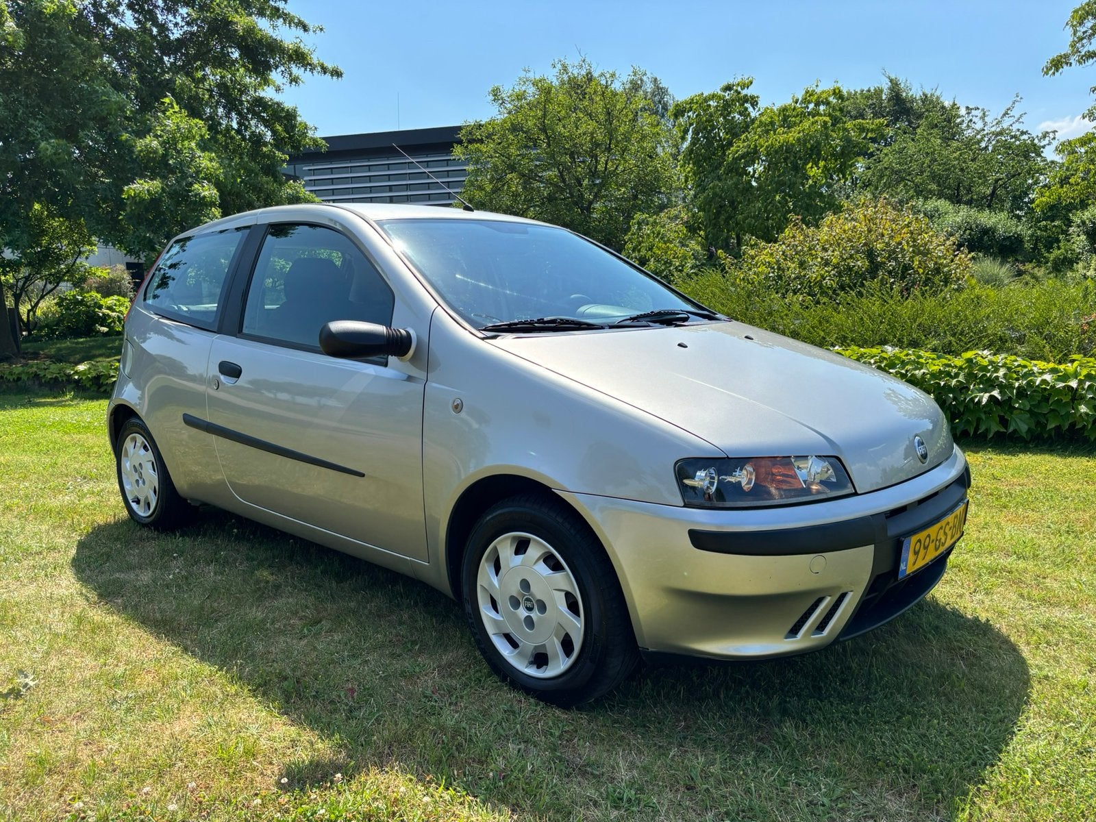 Fiat Punto 1.2 16V Speed Gear 3DR 2001 Grijs, 4 cilinders, 400 kg, Origineel Nederlands, Particulier