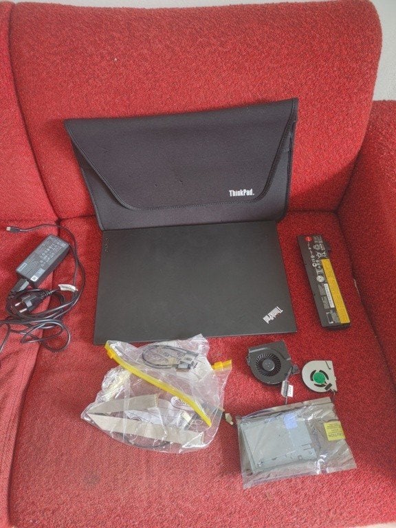 Lenovo T580 i5-8250U MX150 2GB 4K scherm Wifi 6E NO RAM SSD, Gebruikt, Lenovo Thinkpad., Ophalen of Verzenden, SSD