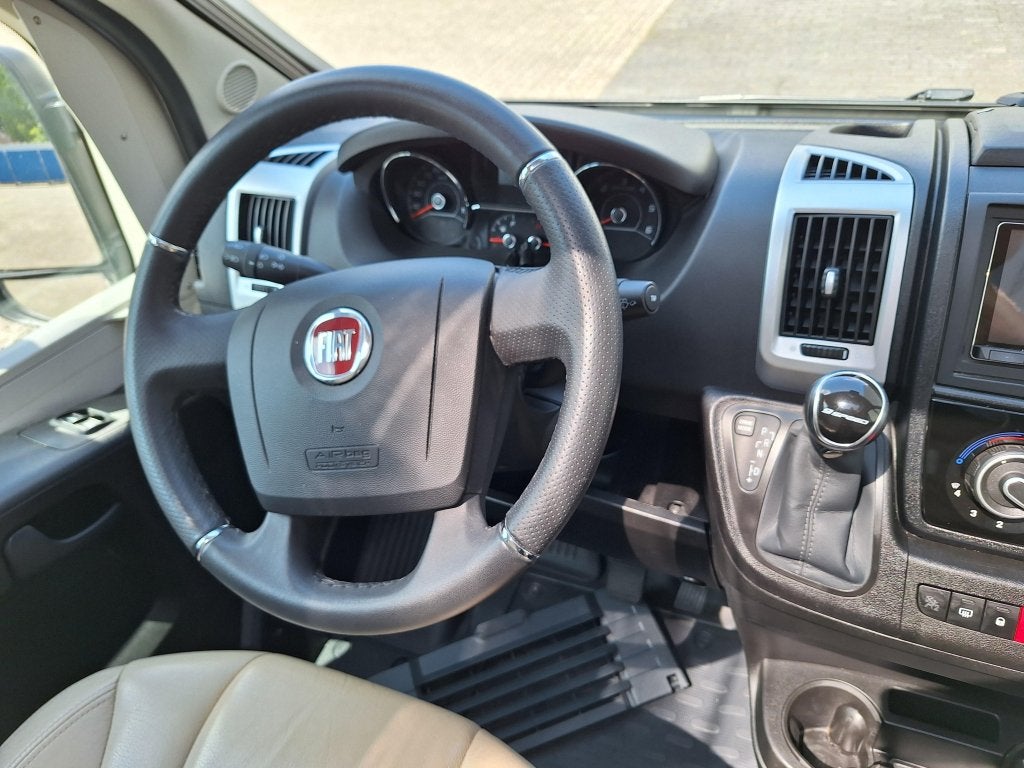 Adria Compact Supreme SC QUEENSBED+LEVELSYSTEEM, Automaat, Fiat, 6 tot 7 meter, Bedrijf