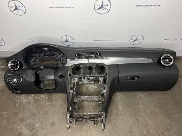 Dashboard van een Mercedes C-Klasse, Ophalen of Verzenden, Gebruikt
