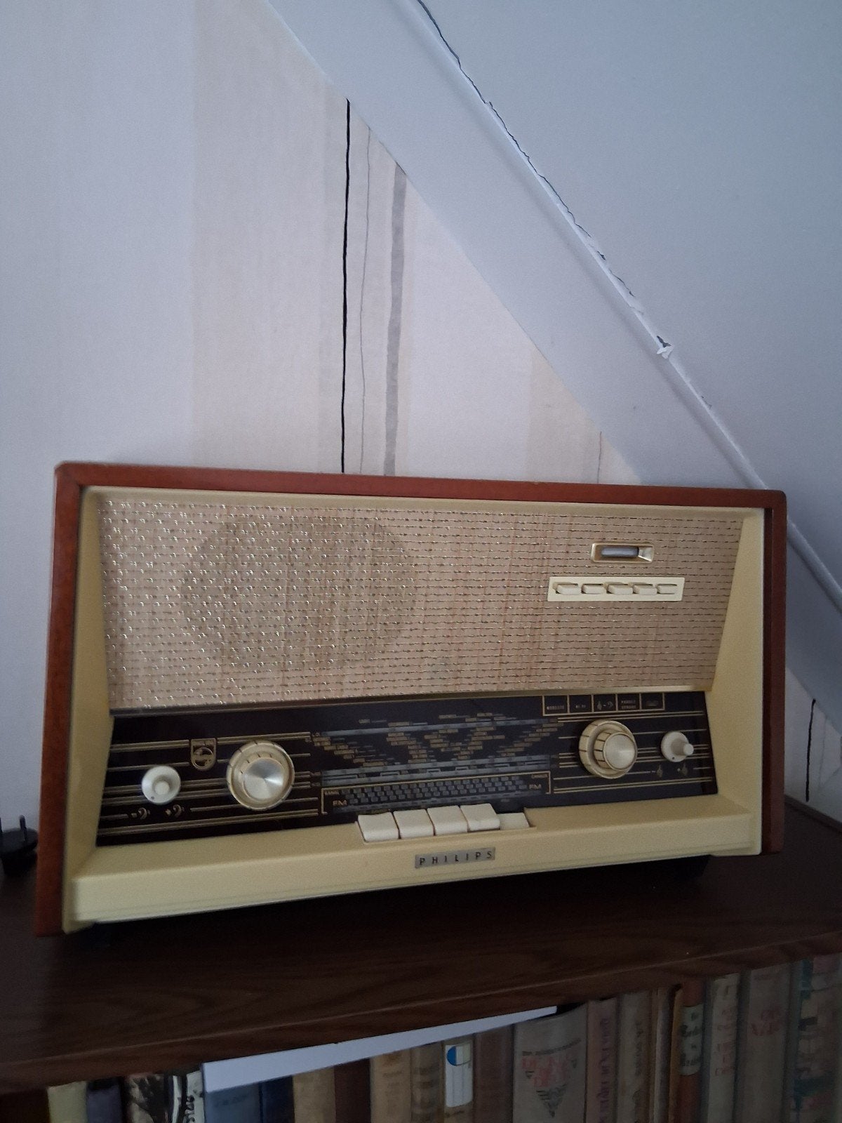 Vintage Philips buizenradio - werkend, Ophalen of Verzenden, Gebruikt, Radio